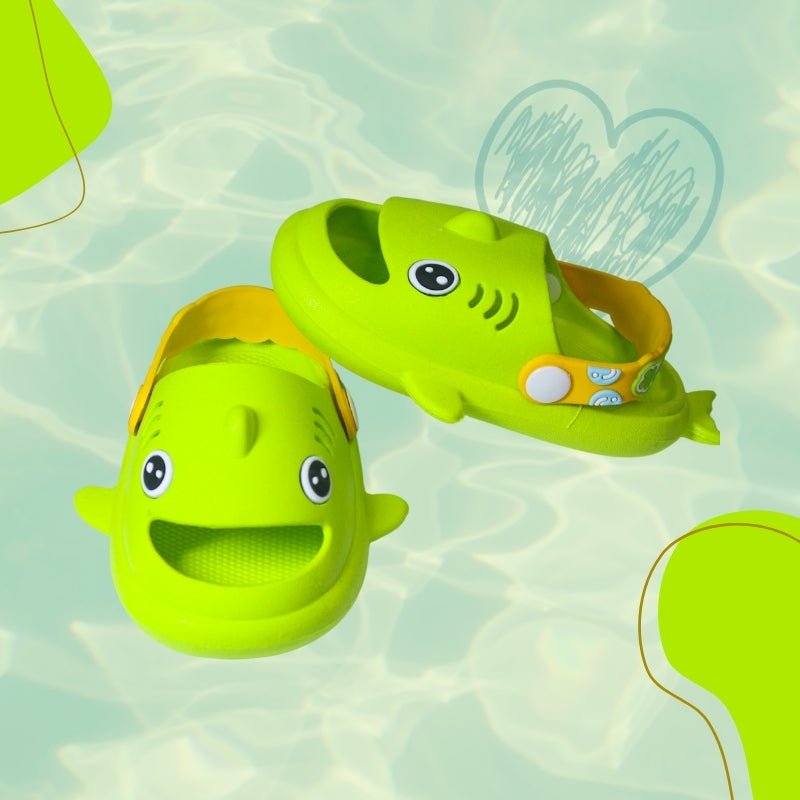 SHARK CLOGS (GREEN)