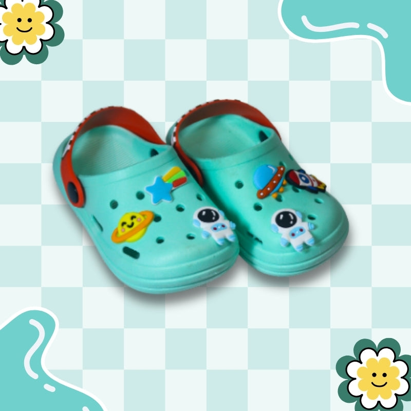 CLOGS (LIGHT BLUE)