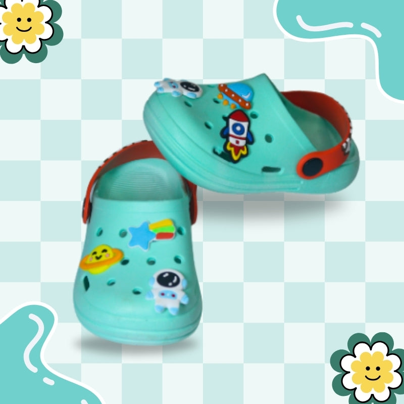 CLOGS (LIGHT BLUE)